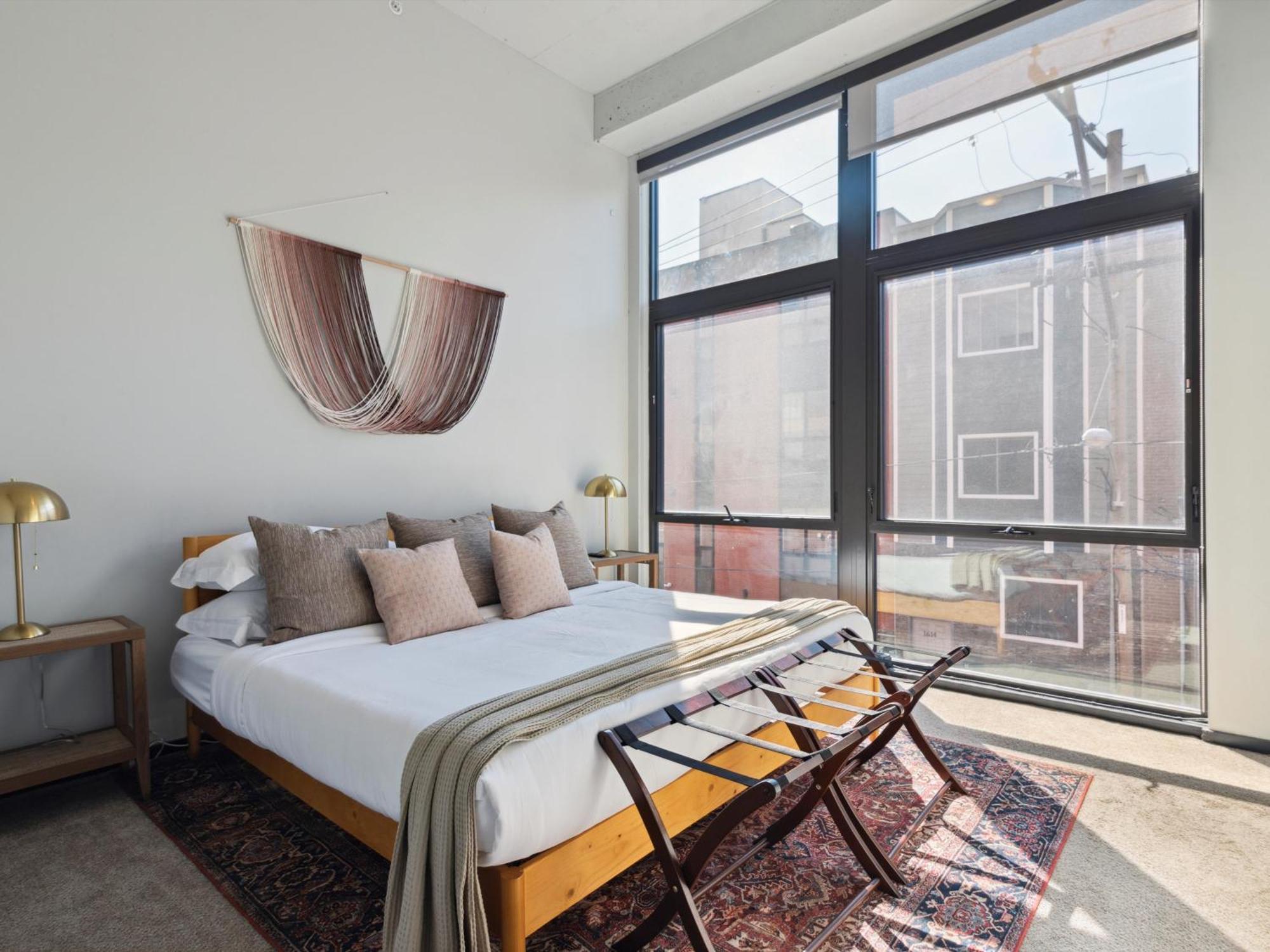 Large 3Br Apts & Studios, Free Parking, Gym, Game Room Philadelphia Exterior foto