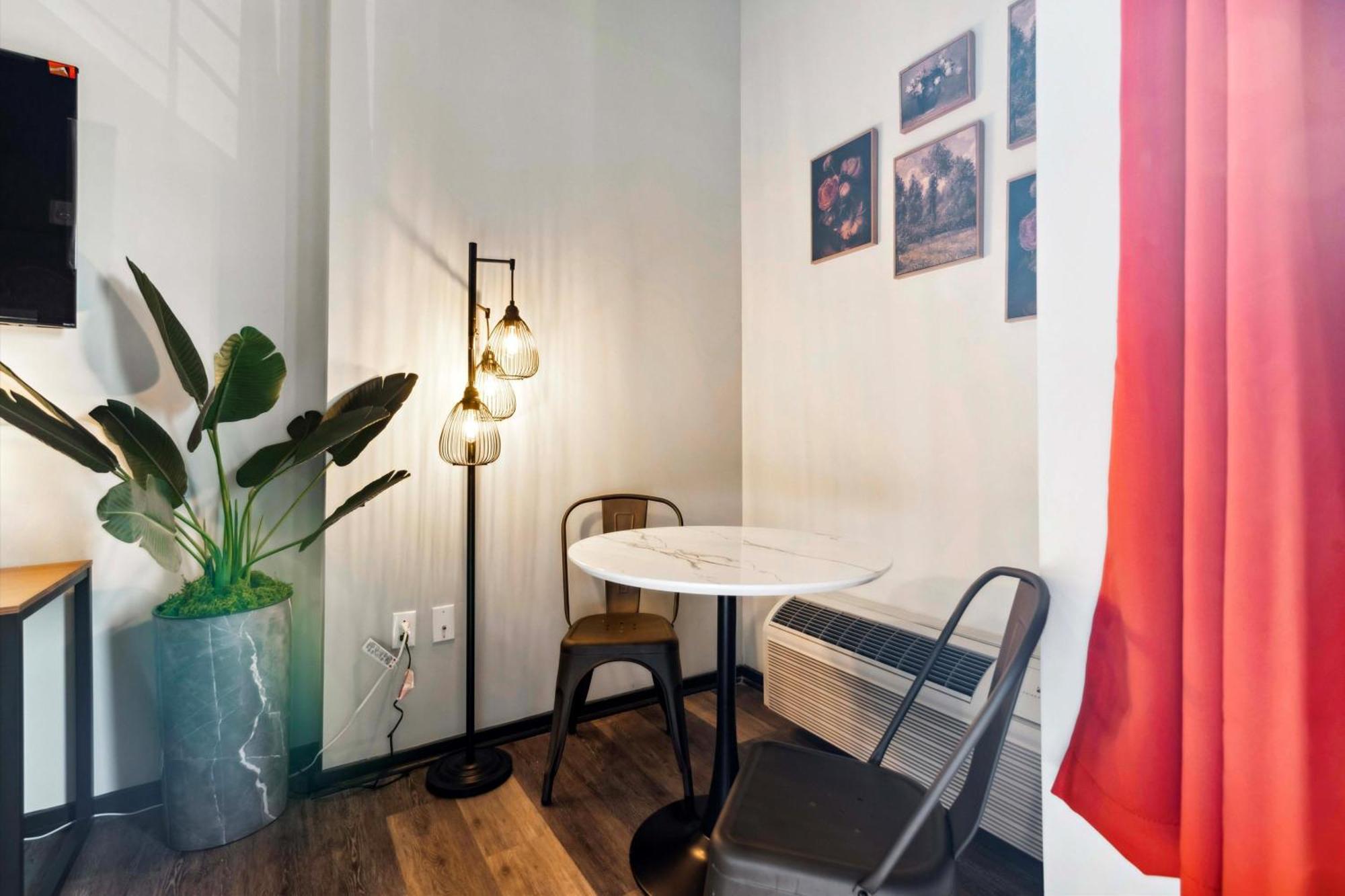 Large 3Br Apts & Studios, Free Parking, Gym, Game Room Philadelphia Exterior foto