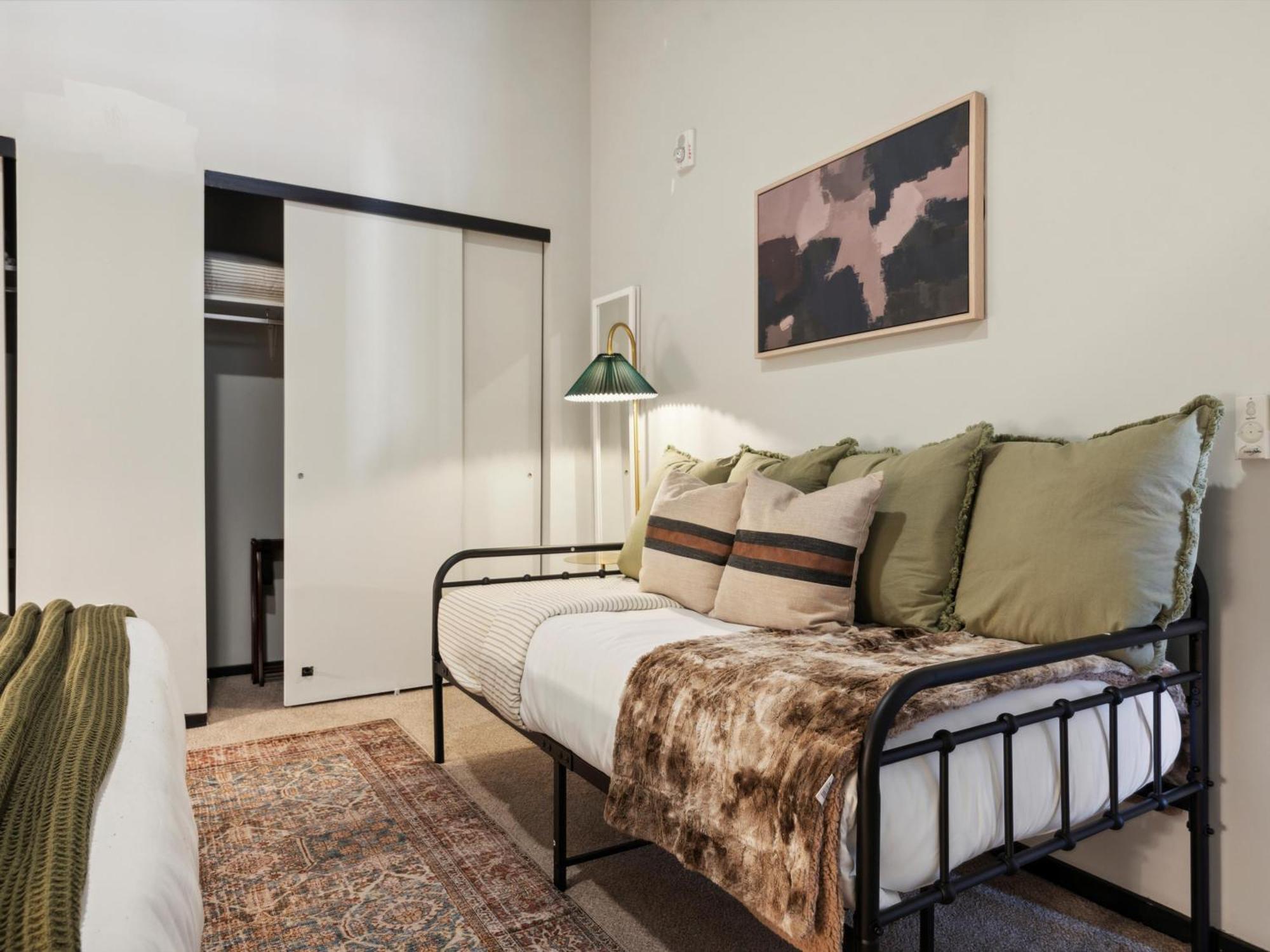 Large 3Br Apts & Studios, Free Parking, Gym, Game Room Philadelphia Zimmer foto