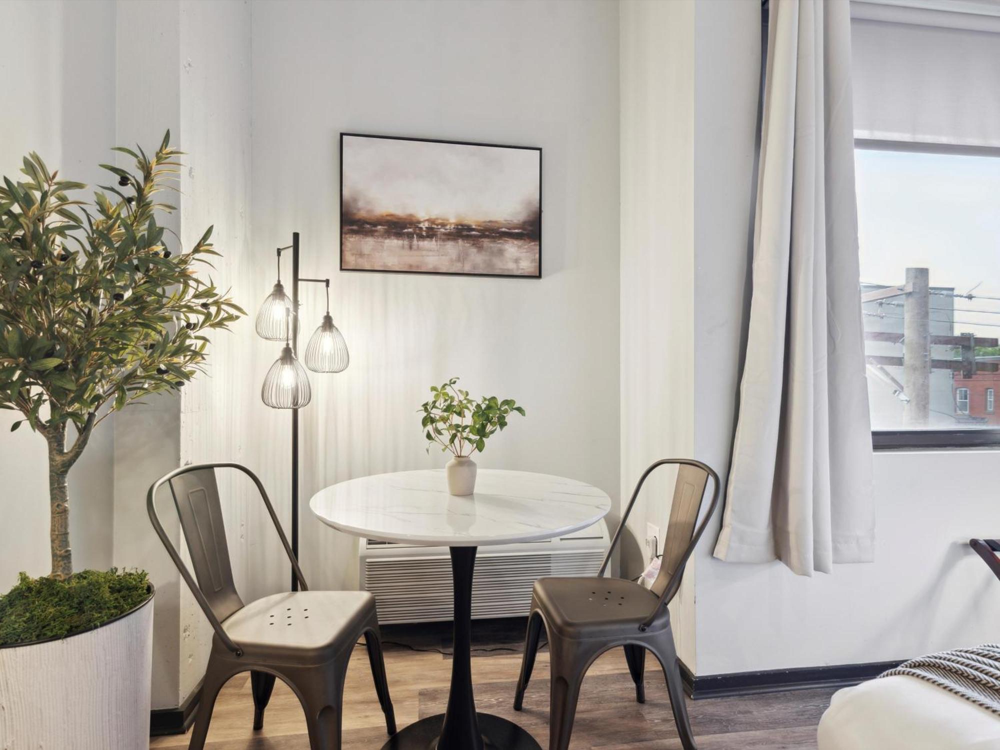Large 3Br Apts & Studios, Free Parking, Gym, Game Room Philadelphia Zimmer foto